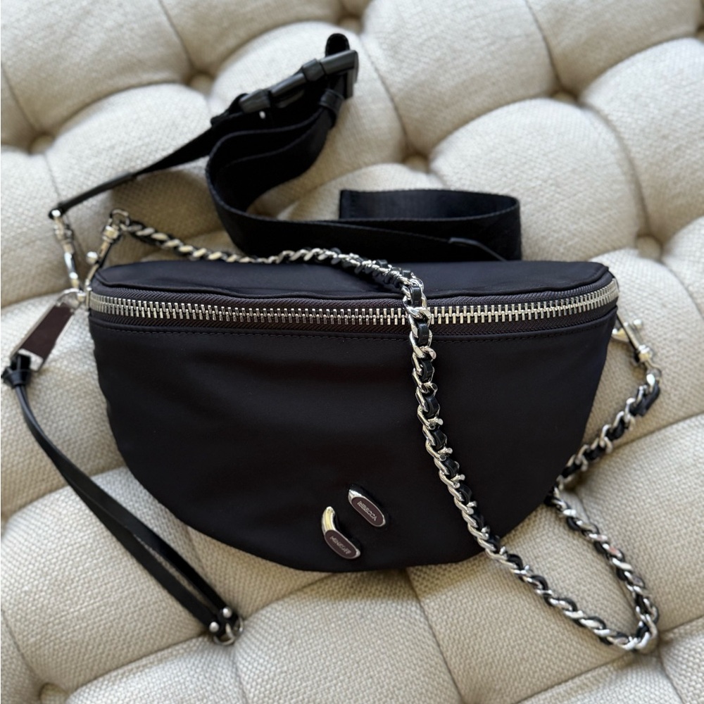 New Rebecca Minkoff City Solid Belt Bag / Shoulder Bag / Fanny Pack / Bum Bag